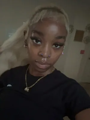 @‘Sexyyblue🧛🏾♀️💙
