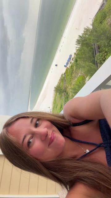 @ElenaaaSark