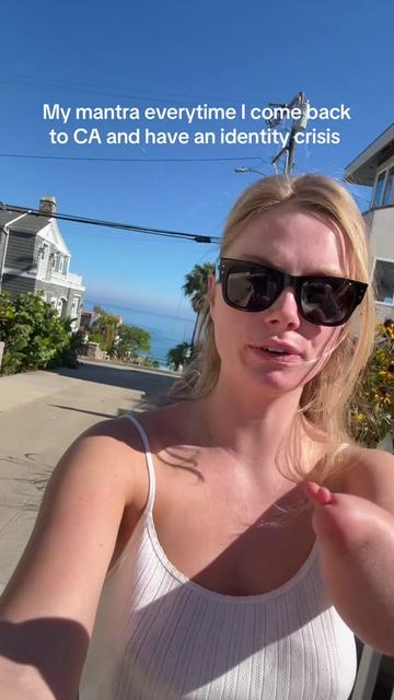 @caitlyngiannini