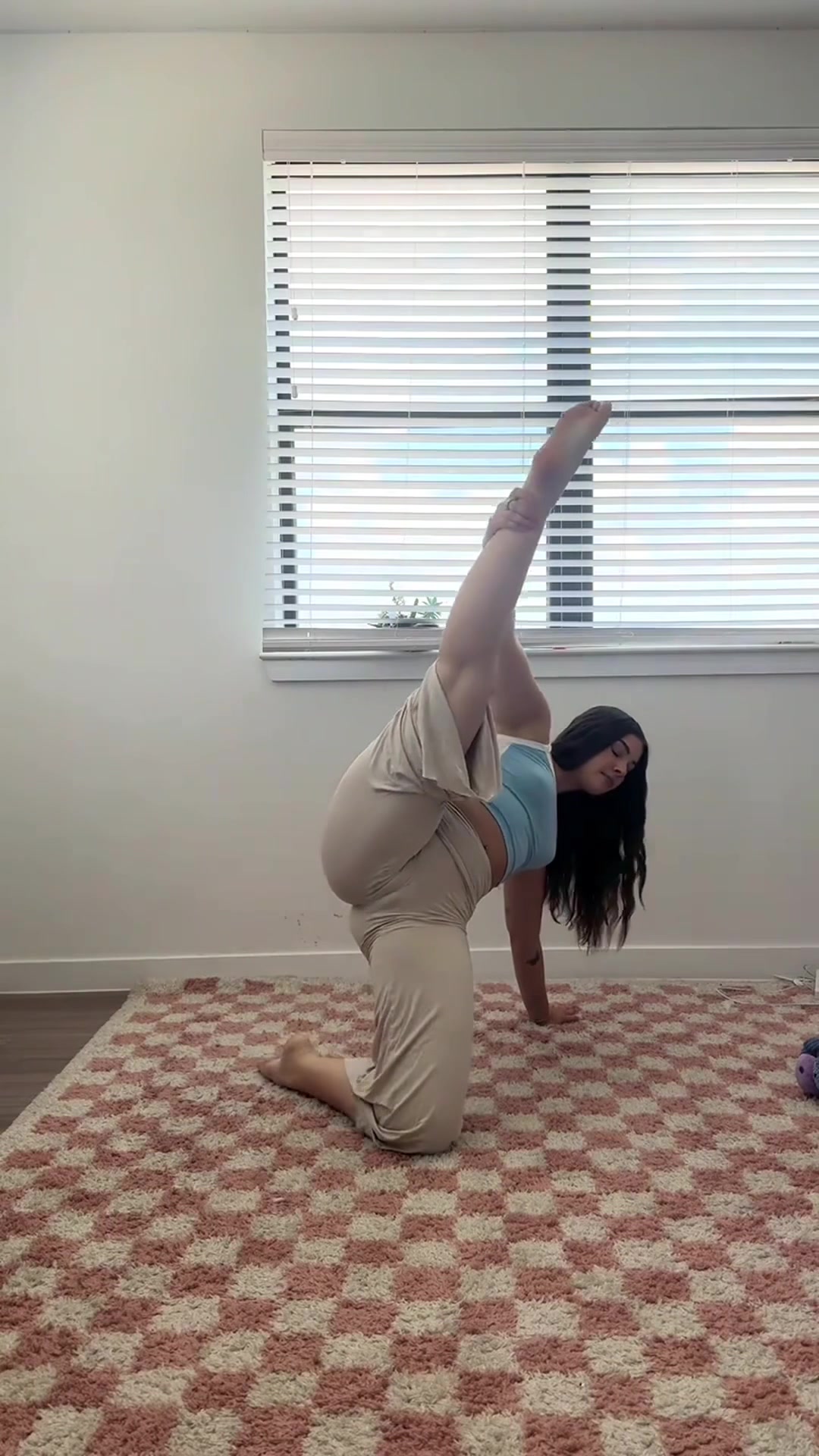 @Yujia Yoga