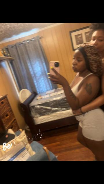 @KaylaBug18