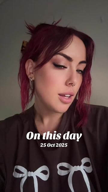 @LEASHBIAN 😈