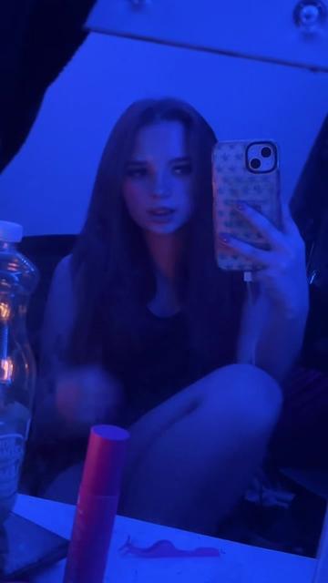 @Ameliacafff🤫🤫