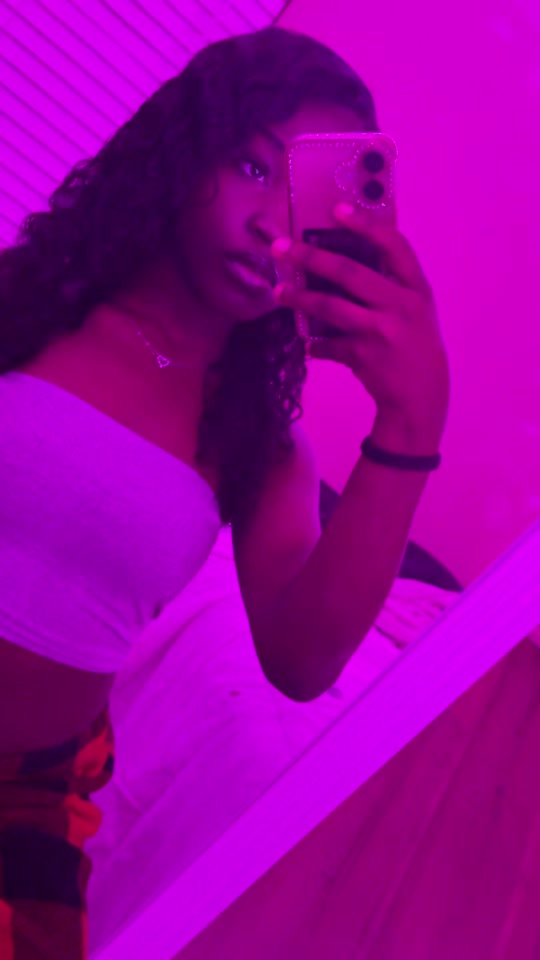 @jaylaa.