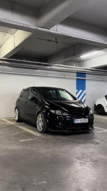 @Kaludjerović 🇲🇪