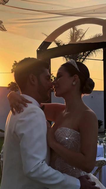 @Esc&aacute;pate conmigo | 📲💍