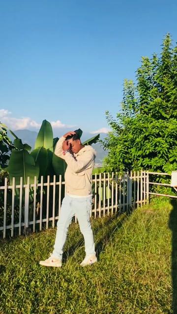 @๐ฉ๐๐๐๐๐๐ช