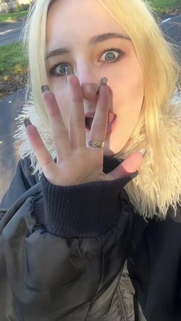 @kisswnnyc