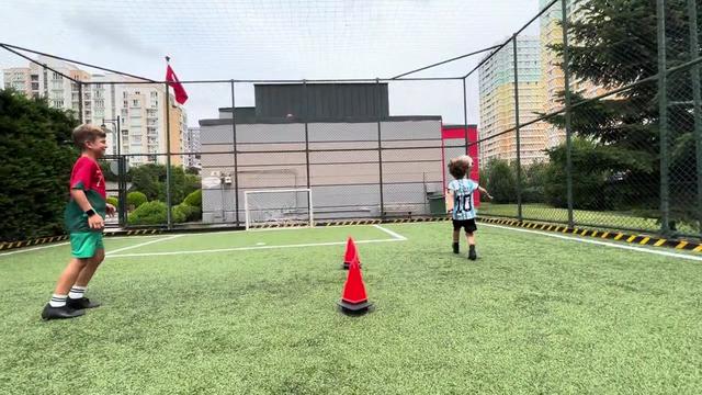 @FOOTBALL