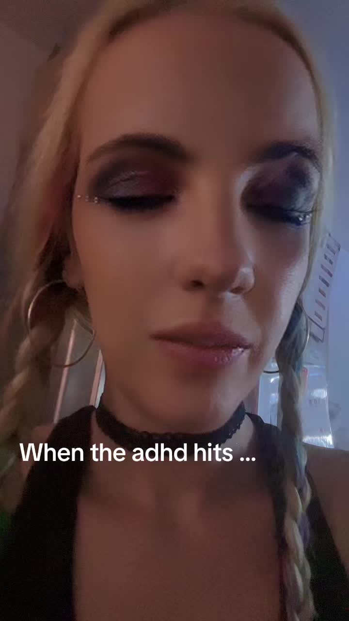 @miss_mercedesbenz