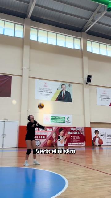 @Volleyss👯♀️