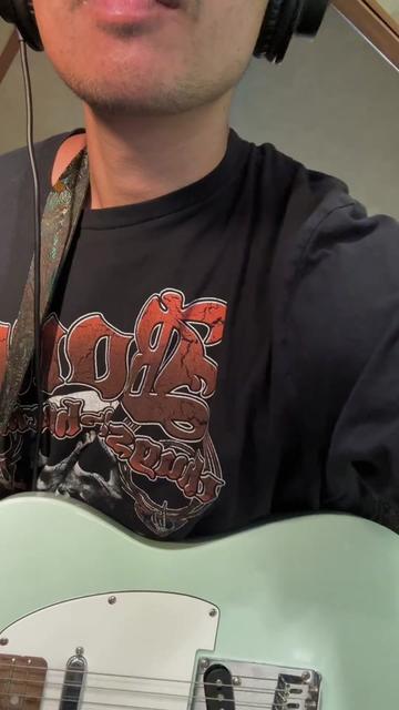 @Guitar Tickler ™️