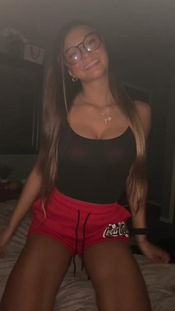 @Bre.cherryyy