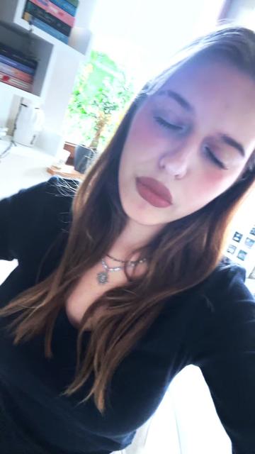 @Kalinusia