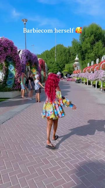 @Barbiecom herself 💕🥰