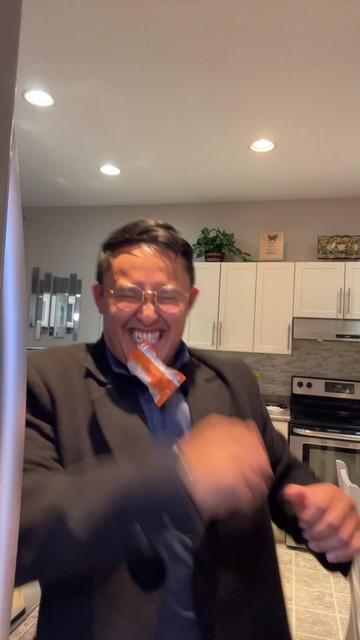 @Adriandano