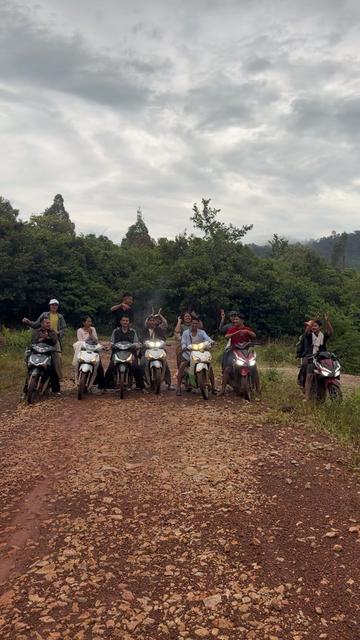 @Aung Min Soe(April Maung)