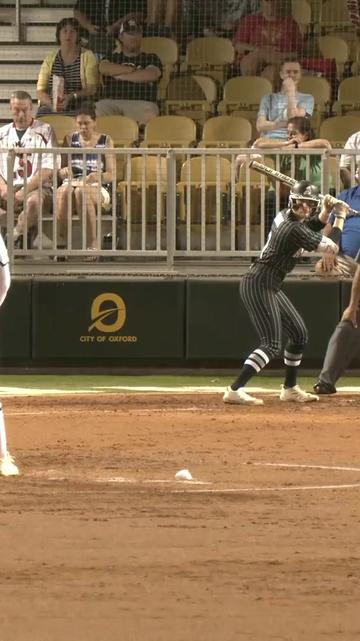 @Women&rsquo;s Professional Fastpitch