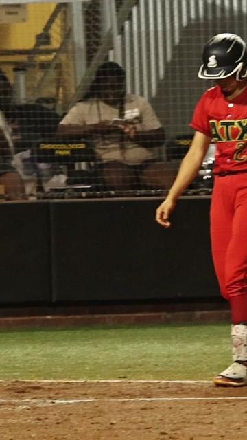@Women&rsquo;s Professional Fastpitch