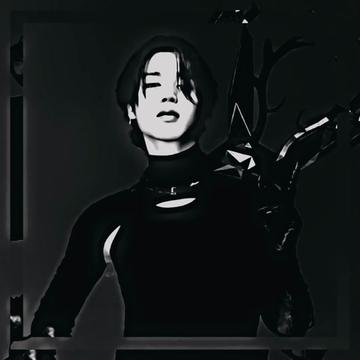 @♡︎Молли мэлисон♡︎