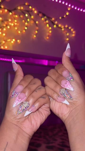 @JA'NICE MARIE🦋