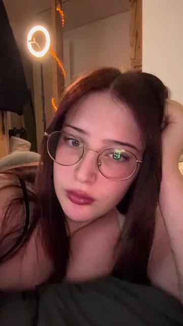 @Josy 🍒