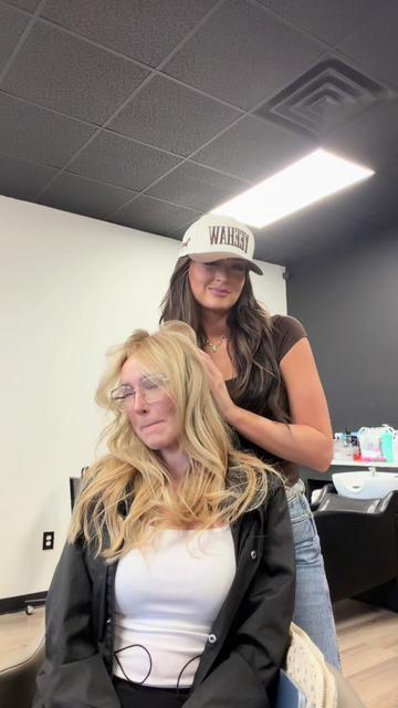 @The Mane Blonde Studio