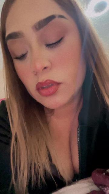 @💋😈anitta zenteno🌹