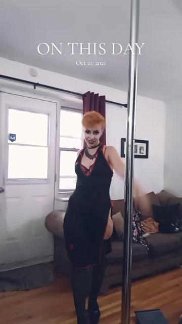@buzzedqueen