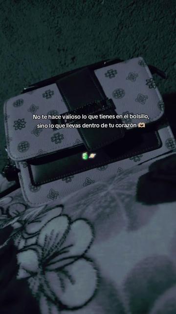@?💙Elizabeth🇬🇹 -🖤