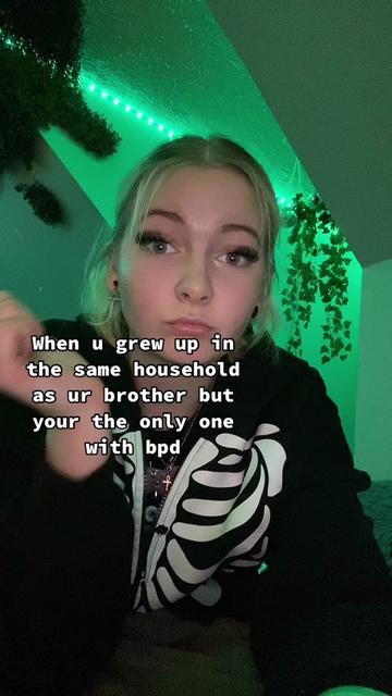 @<3