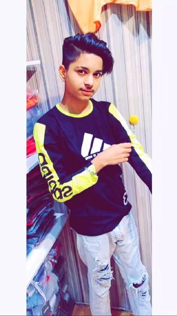 @ਅਭੀ ਵਰਮਾ,,☺️☺️😘😍😍