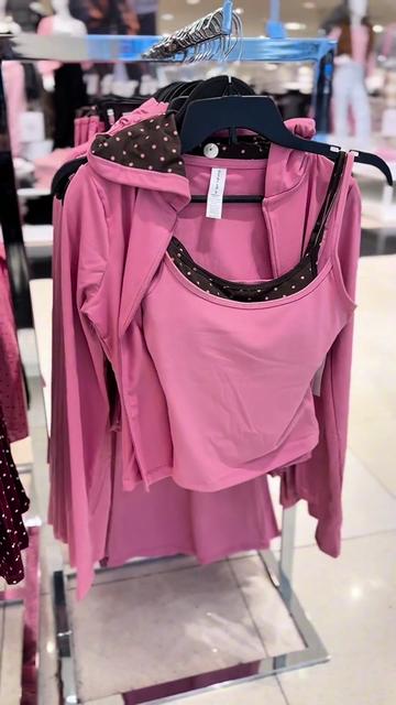@Charlotte Russe Clothing