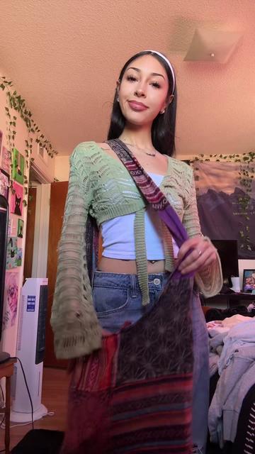 @iheartcatia