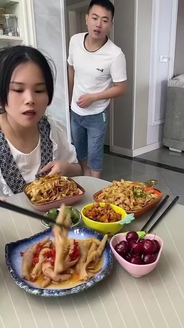 @foodmukbang