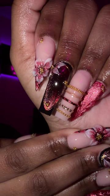 @Vanesnail Creations