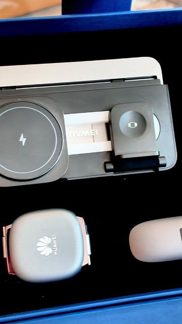 @Custom Tech Gifts | LT