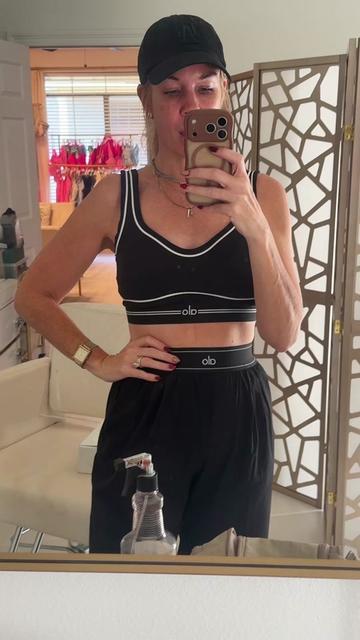 @andabottleofwine