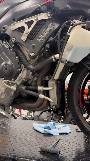 @MotoBros