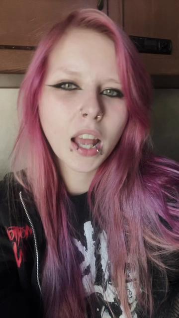 @ChloeexD