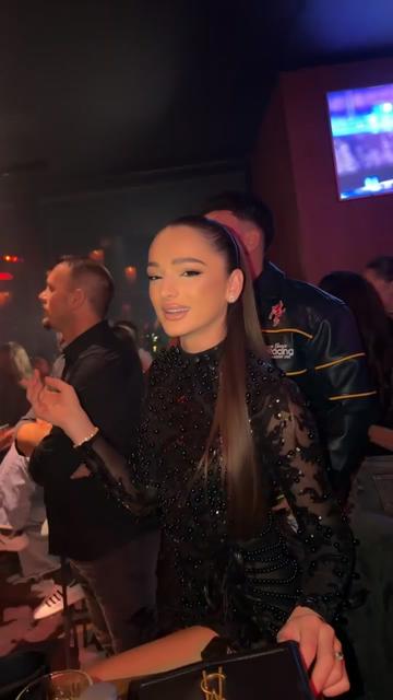 @Nina❤️🔥