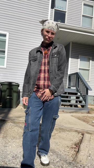 @ca⛓️en