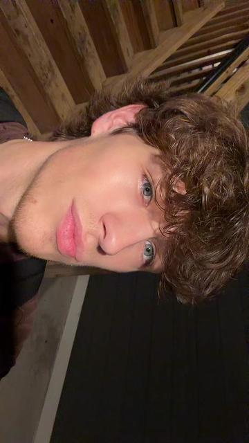 @Hayden 🖤