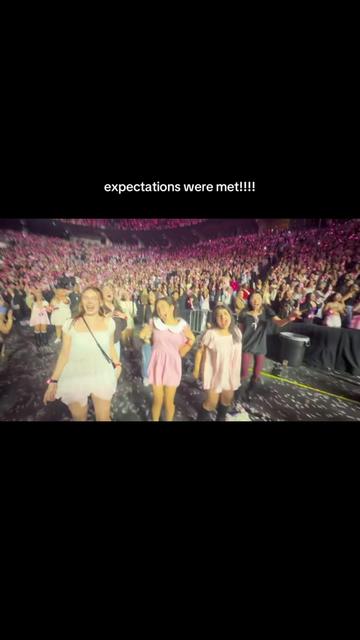 @dress jess!🇨🇦