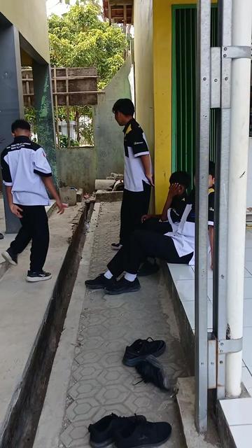 @Galeriku_di_Sekolah