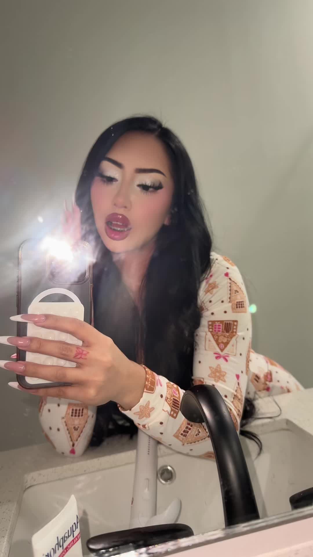 @Latesha <3