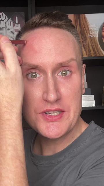 @Trevor T (Mister.makeupartist)