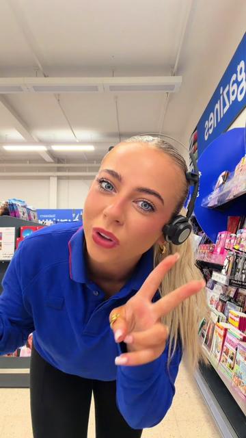 @Clara Deehan