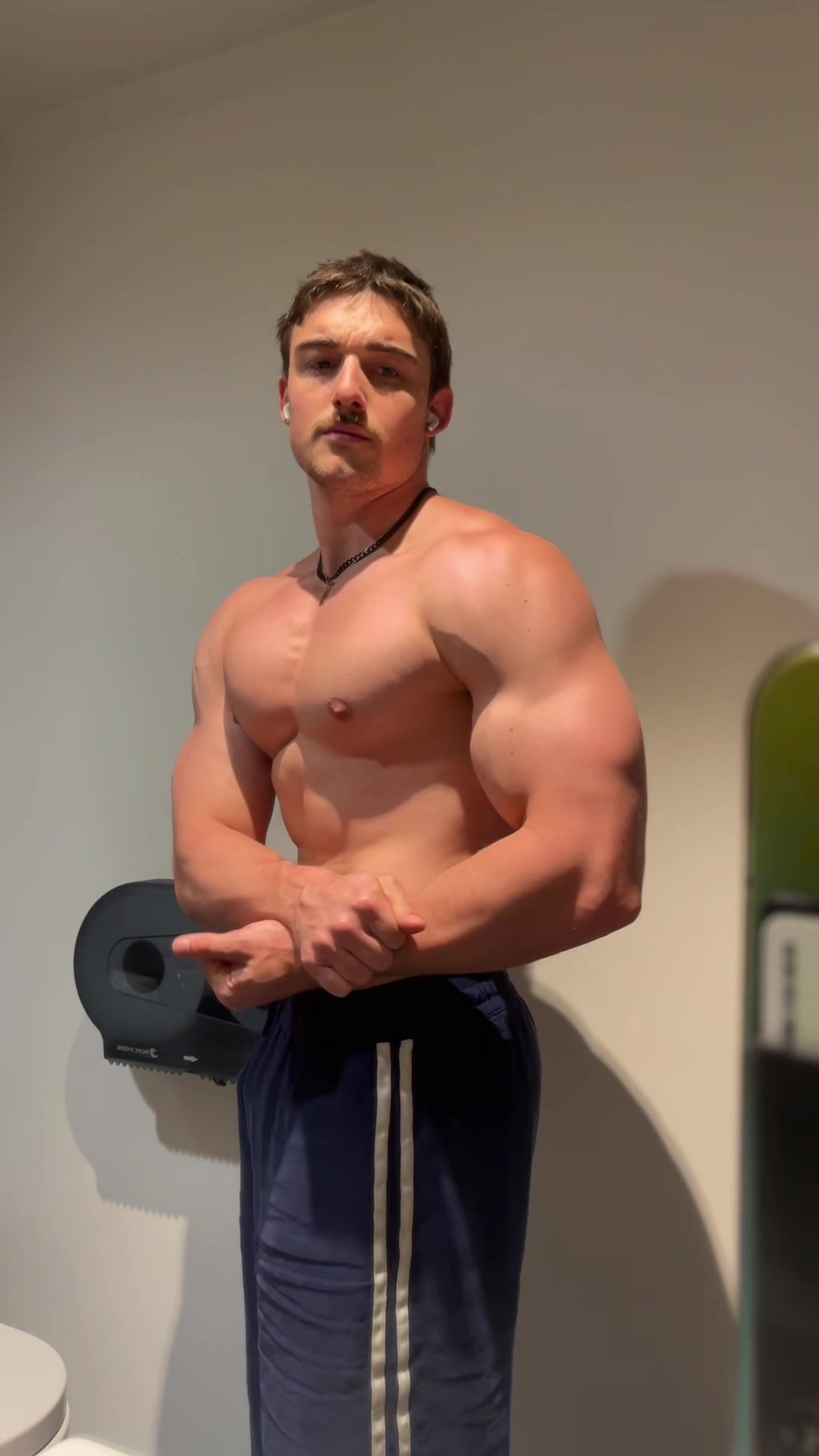 @keanux124