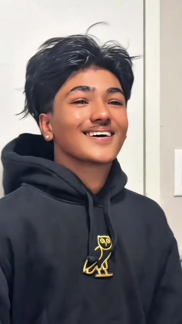 @😊Sᴍɪʟᴇ Kɪʟʟᴇʀ🇨🇦